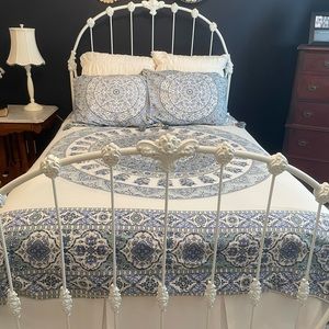 Bohemian Full Duvet Cover with Two Standard Shams